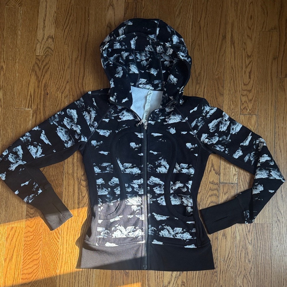 Lululemon athletica Black and White Cloud Scuba Hooded Jacket